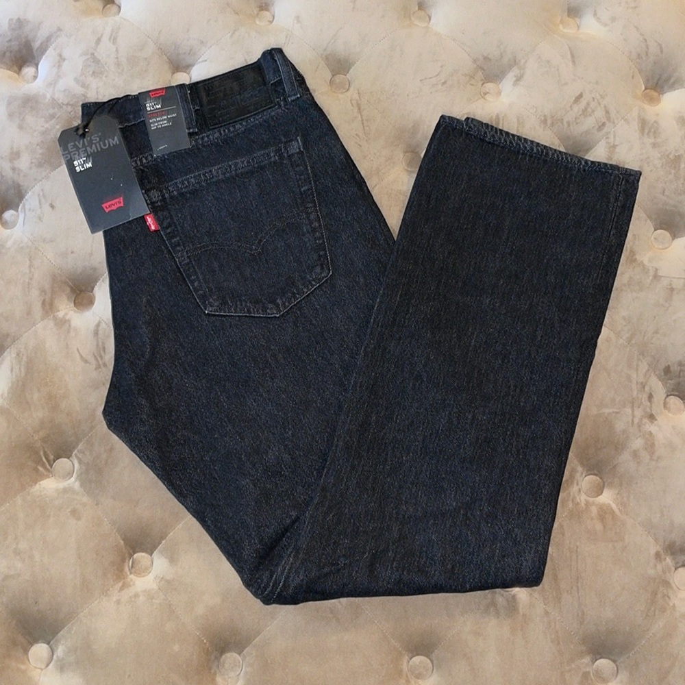 NWT Levi’s 511 slim Mens jeans
